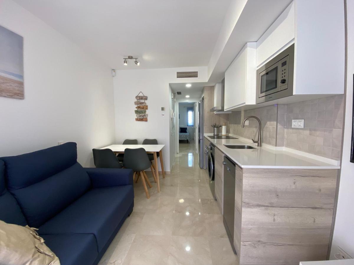 Los Patos Benalmadena Beach - Parking Privado Exterior photo