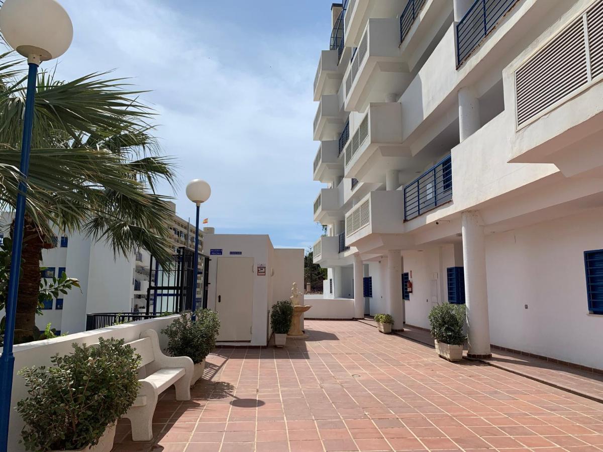 Los Patos Benalmadena Beach - Parking Privado Exterior photo